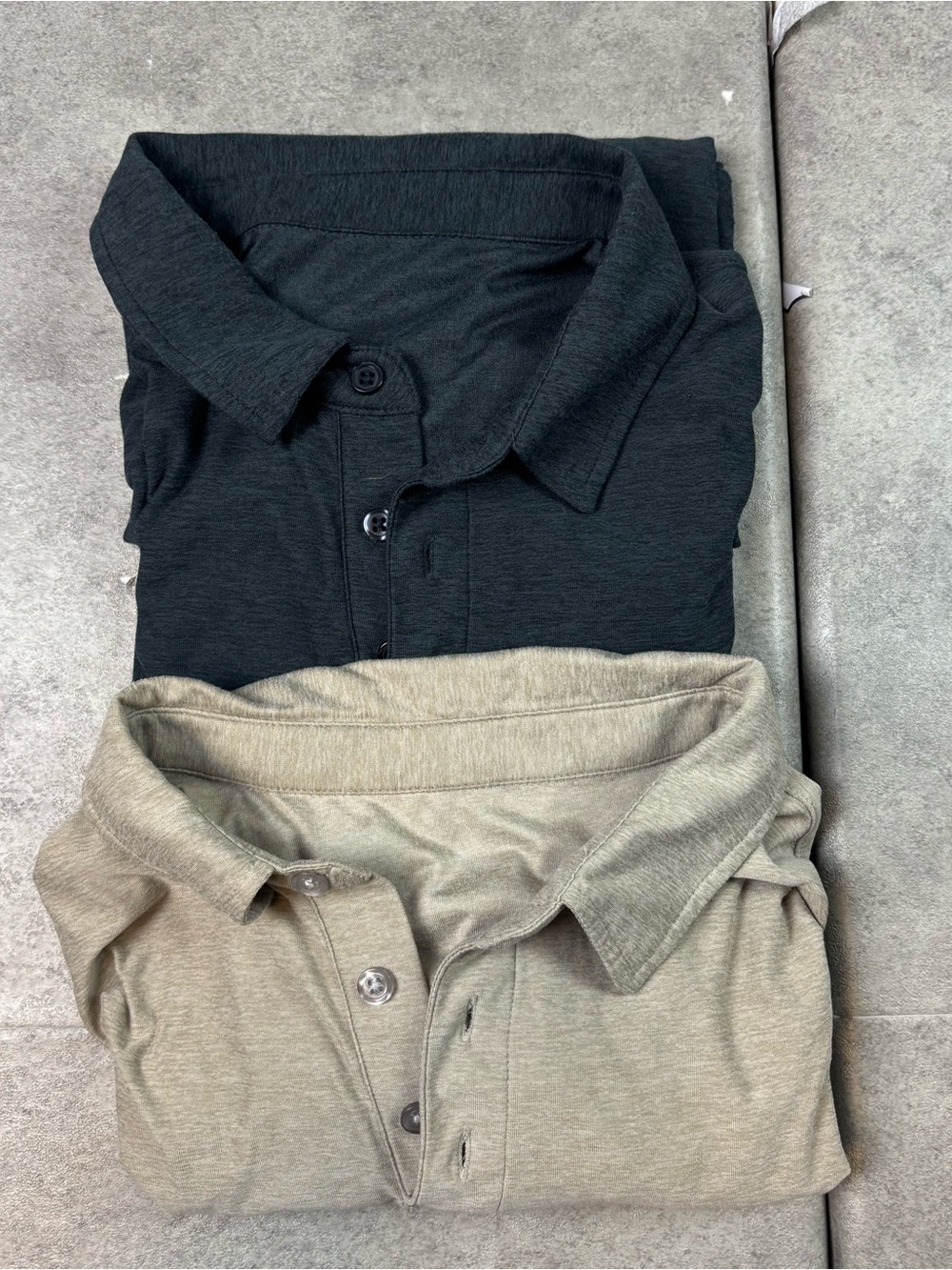Lot of 2 vuori Strato Tech Polos